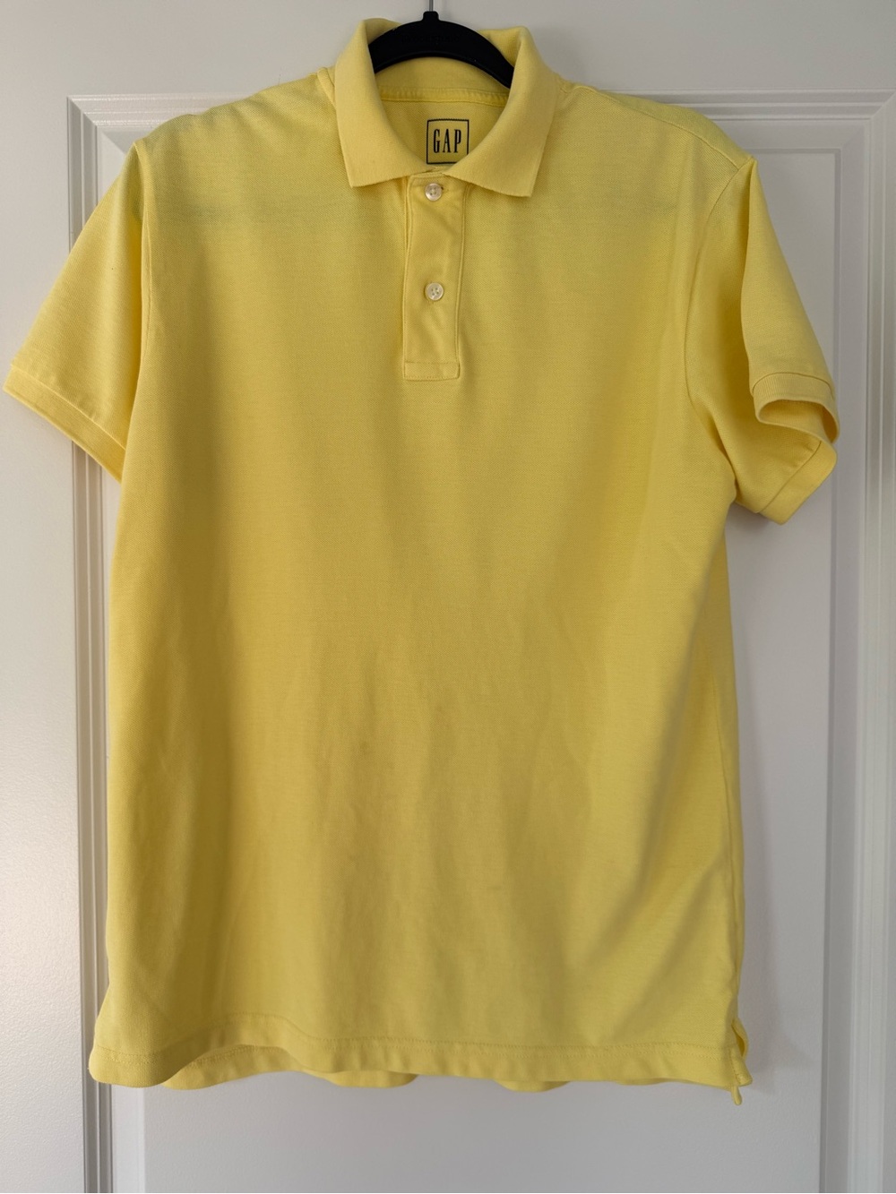 GAP Men’s Pale Yellow Polo Shirt